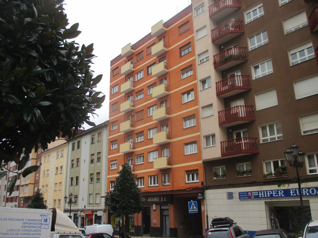 Vivienda de 48,27 m² en Avenida Torrelavega, Oviedo