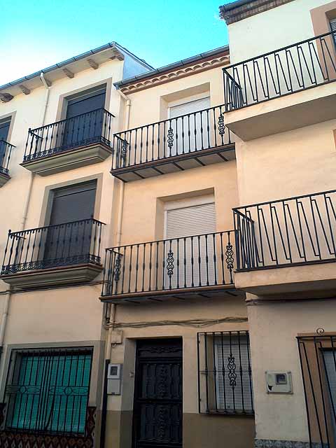 Vivienda en Calle Ramon y Cajal Numero 17 de, La Carolina (lote 120240073009312)