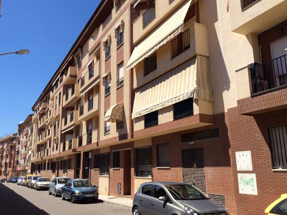 Garaje en Cl Dr Diego Hdez Pacheco, Linares (lote 220190073025342)