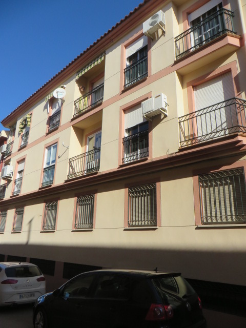 Garaje de 11,25 m² en C/ Levante, Mancha Real (lote 120190073021669)